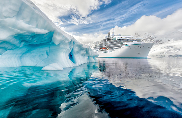 Logo Crystal Endeavor