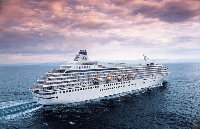 Logo Crystal Symphony
